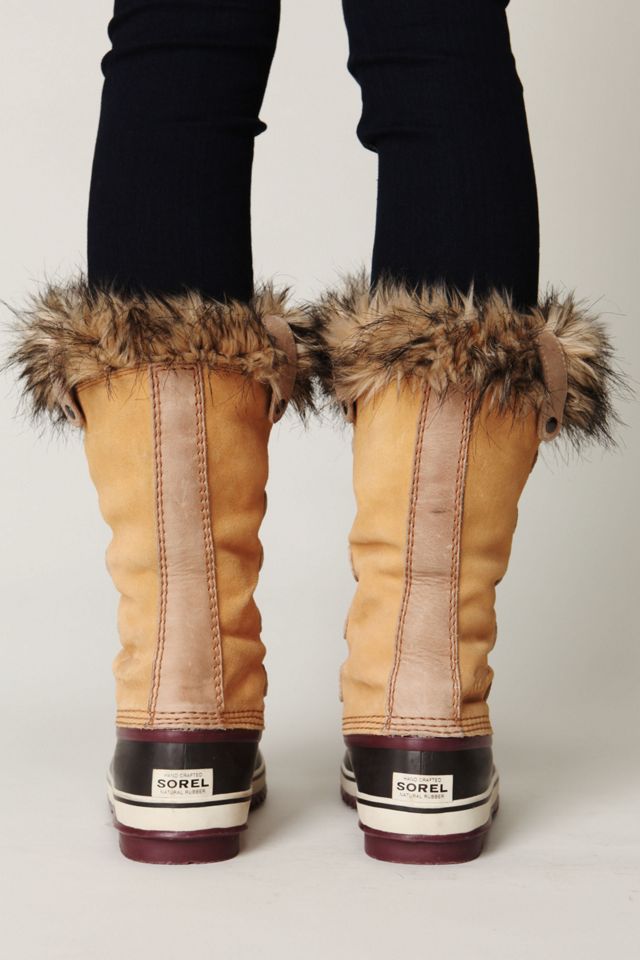 Joan of Arctic Boot #2