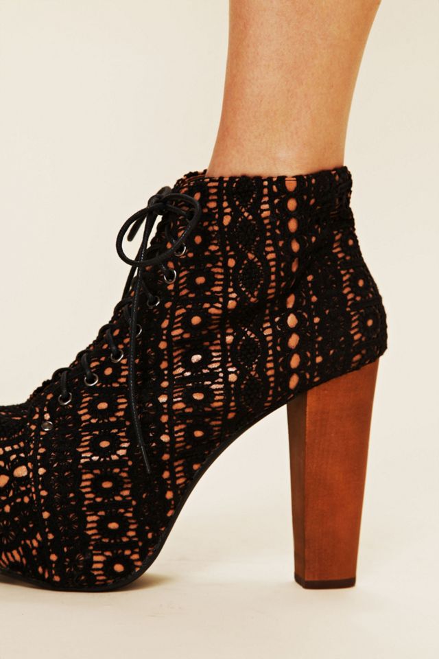 Jolie Ophelia Platform #3