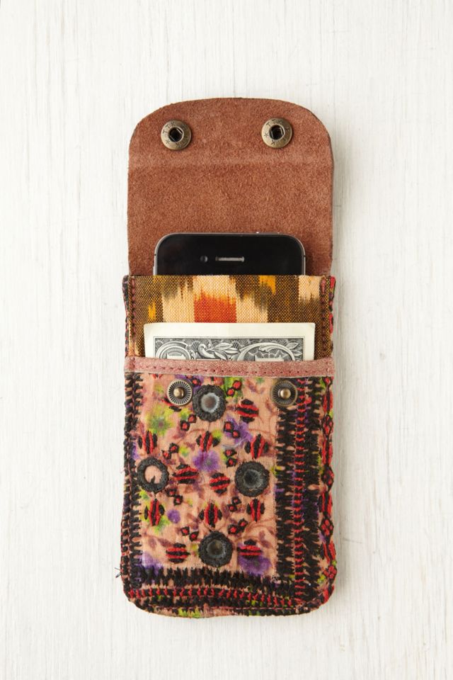 Tapestry iPhone 4/4S Wallet #1