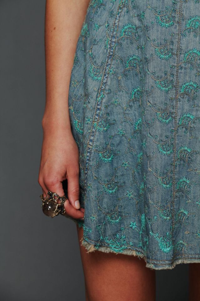Trailing Crescent Chambray Dress #3