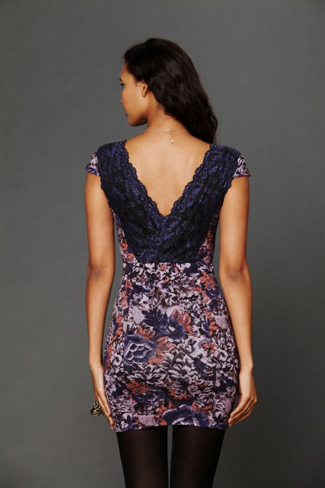 Galloon Plunge Neckline Capsleeve Bodycon #1