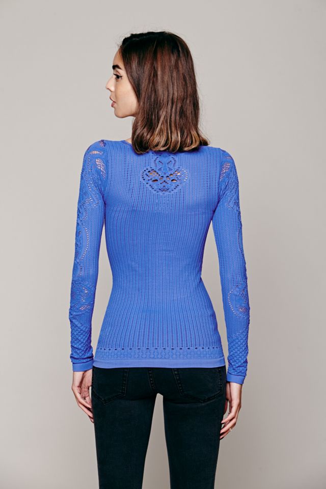 Seamless Scrolls Cami #1