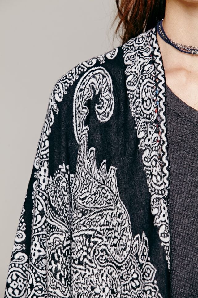 Hendrix Yarn Fringe Poncho #3