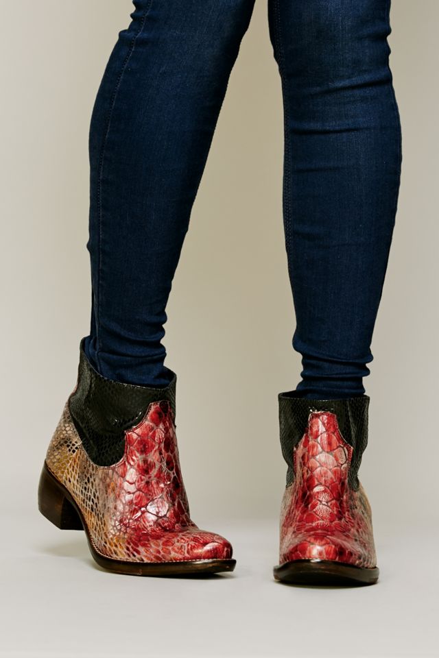 Valley Of The Moon Boot #5