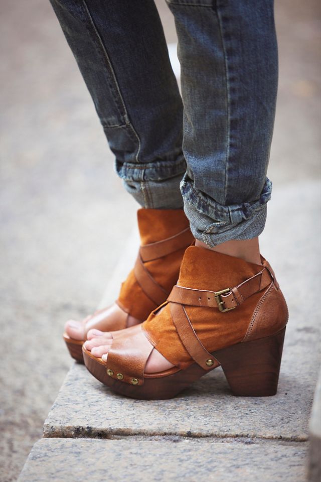 Free people clog heels on sale