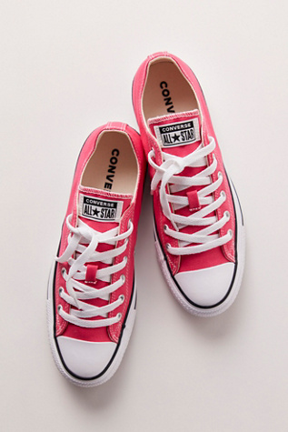 Strawberry deals jam converse