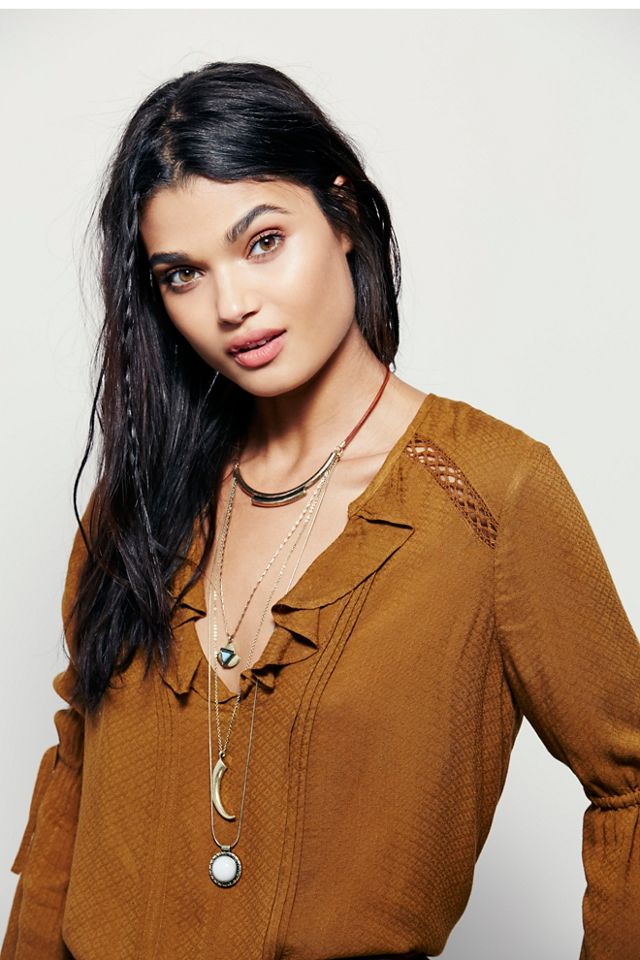 Dany Tiered Drop Collar