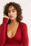 Seamless Solid Deep V