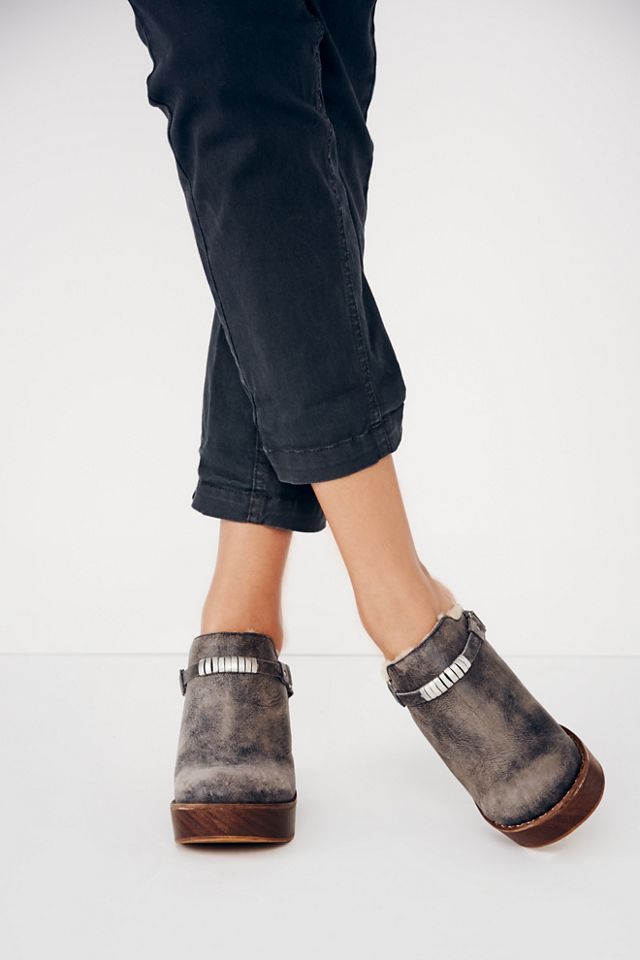 Premier Slip-On Clog #5