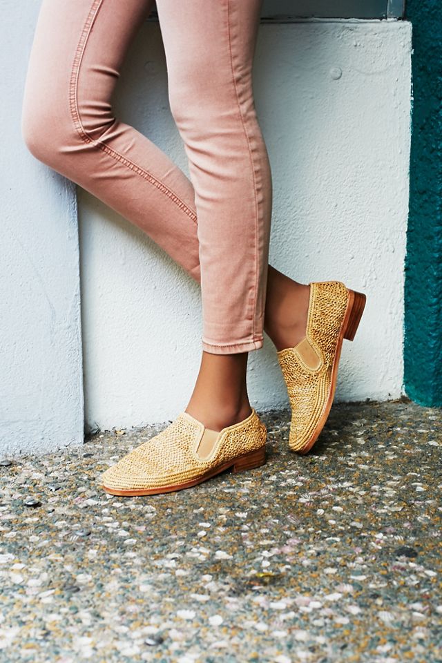 Carino Slip-On Loafer