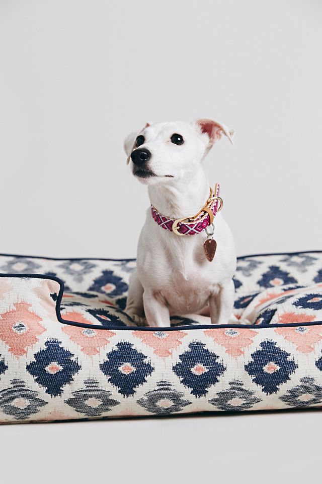 Geo Print Dog Bed #1