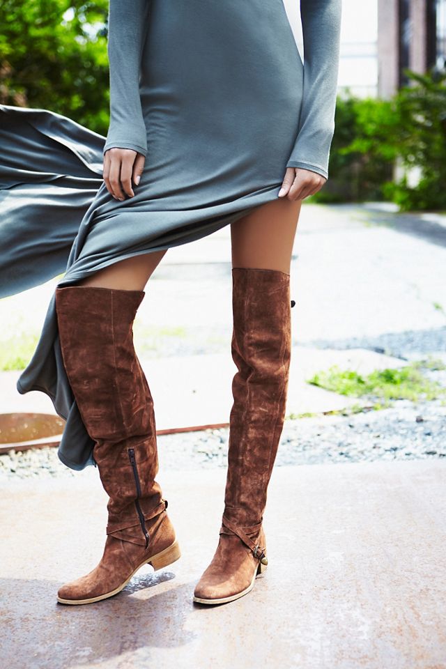 Above knee outlet suede boots