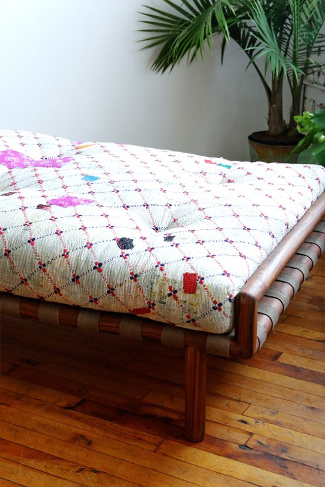 Delamo Weave Day Bed #1