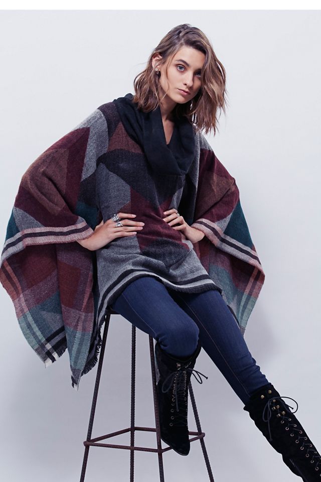 Scotty Border Stripe Poncho #1