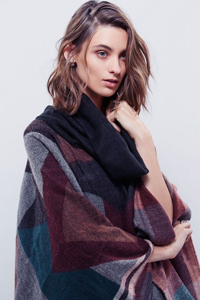 Scotty Border Stripe Poncho #4