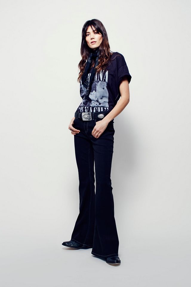 Ashton Mid-Rise Flare