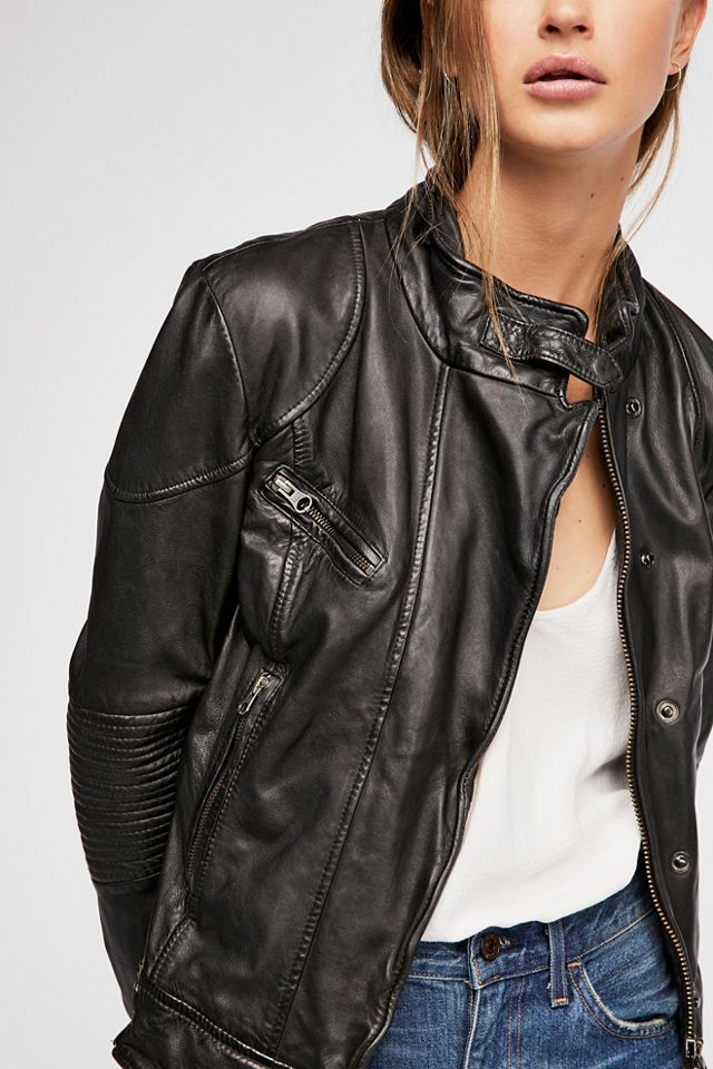 Fitted and Rugged Leather Jacket #5