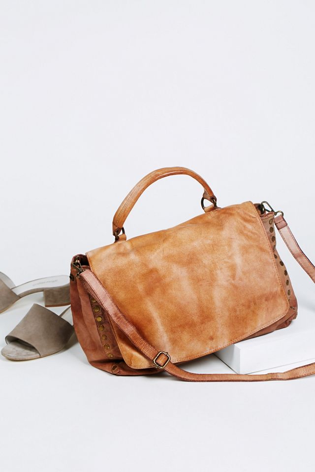 Carmel Distressed Messenger #1