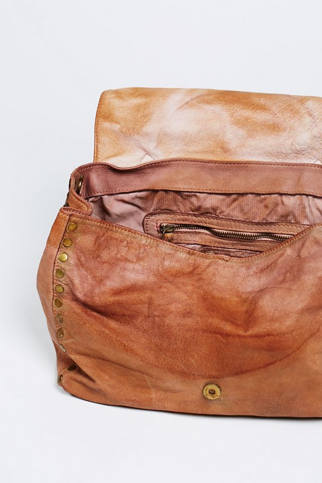 Carmel Distressed Messenger #4