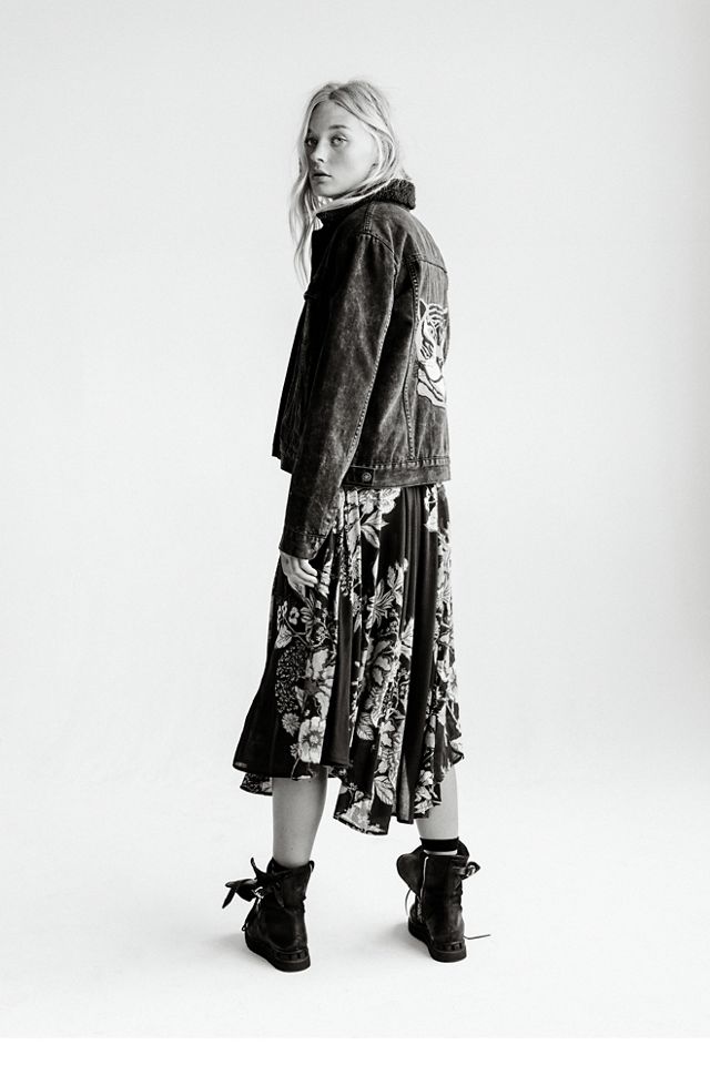 Printed Seasons In The Sun Slip