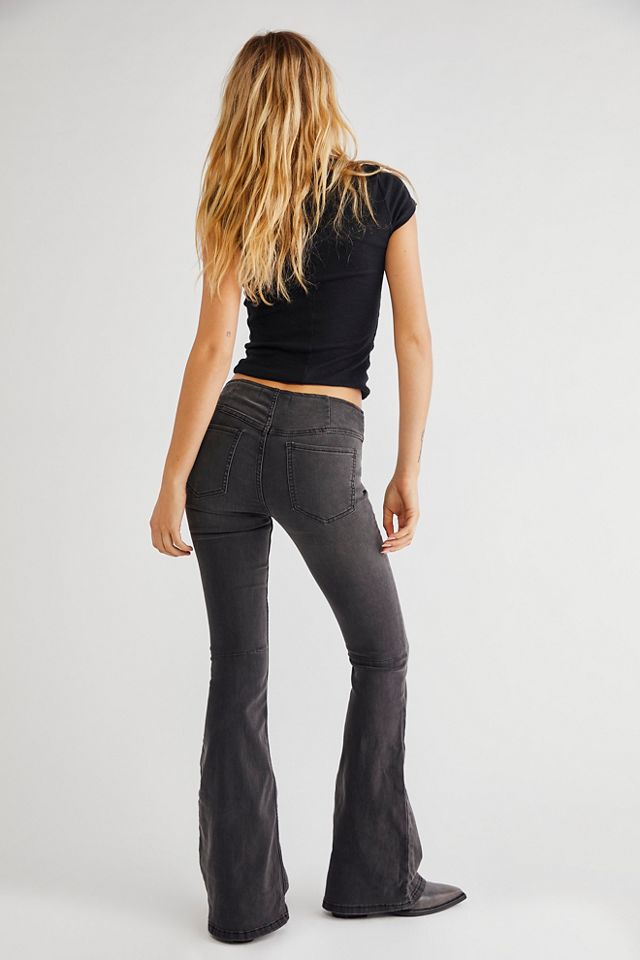 Free People Penny Pull-On - Pull-On Flare Jeans - Pull-On Jeans