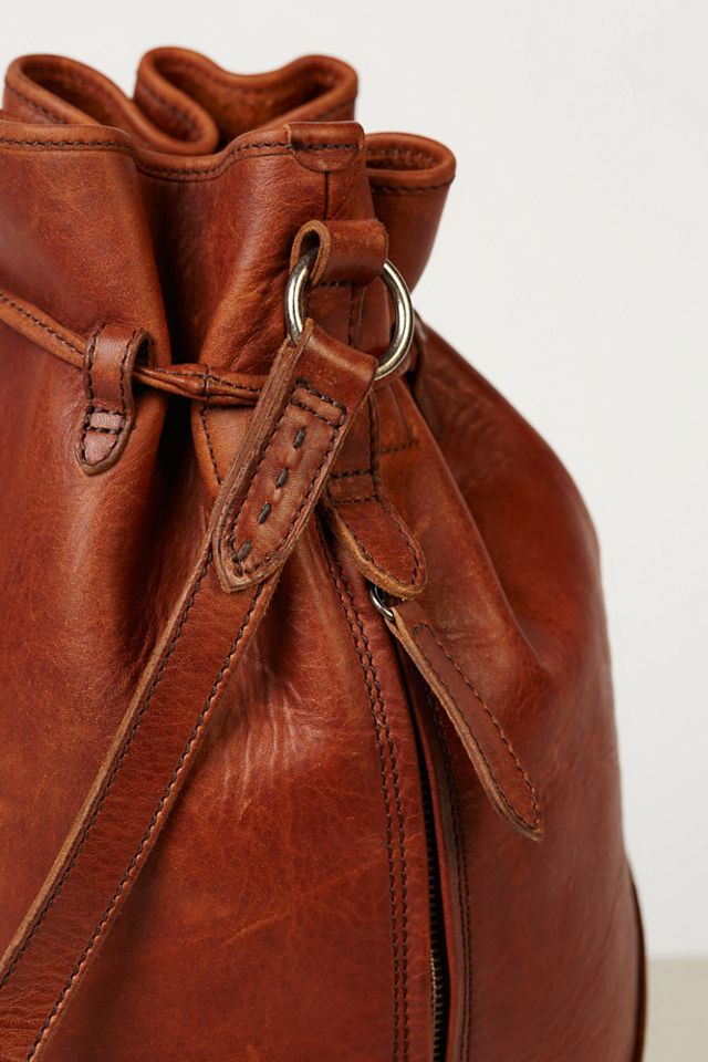 Frye cara cheap bucket bag