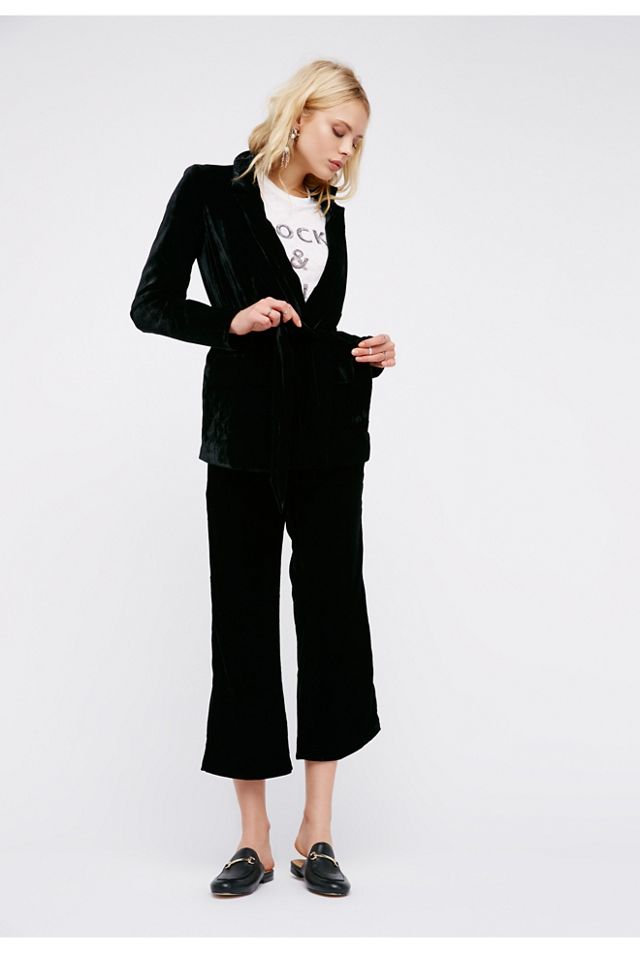 Libson Luxe Velvet Suit #1
