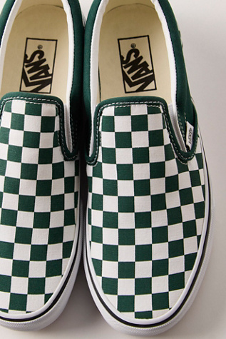 Vans Classic Checkered Slip-Ons