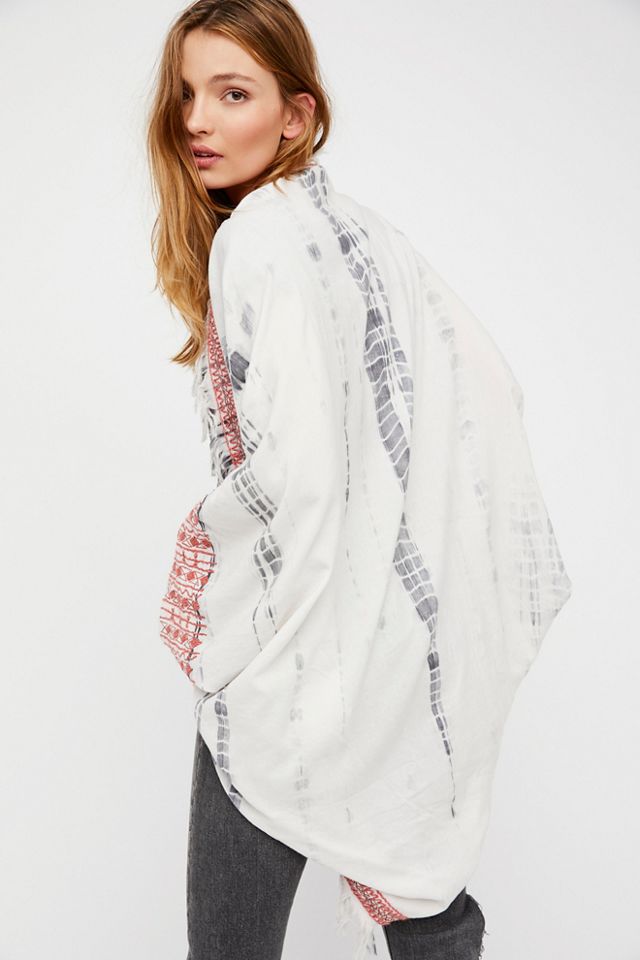 La Playa Fringe Kimono #1