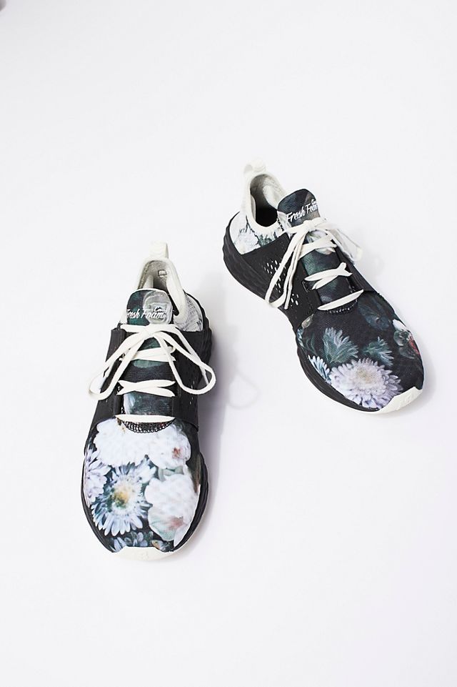 New balance store fresh foam floral