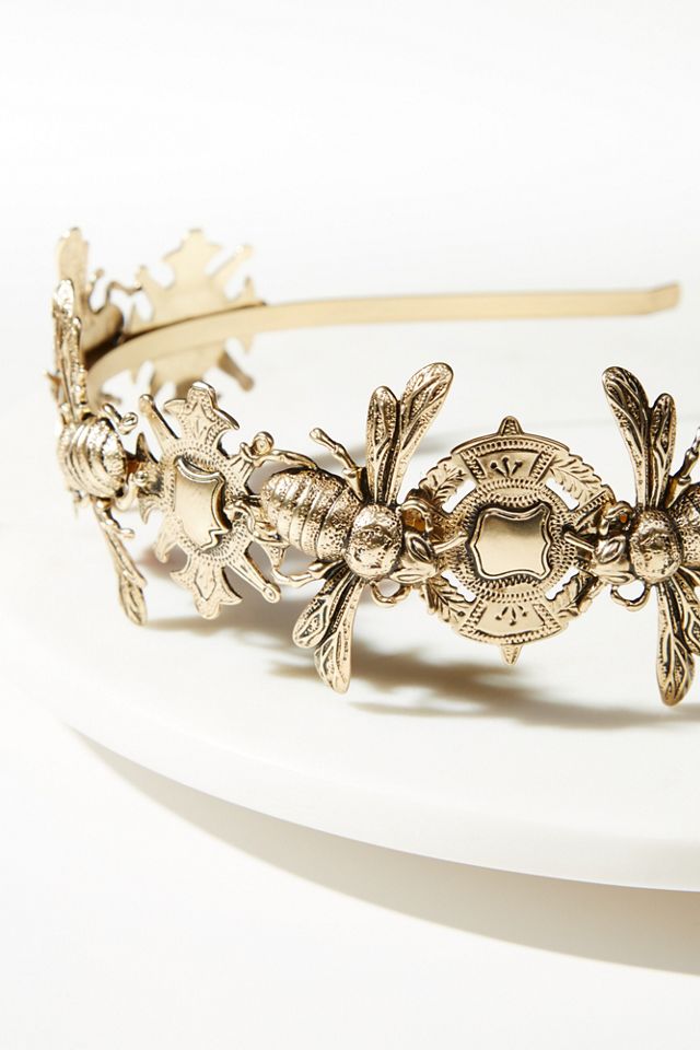 headpiece filled with bees