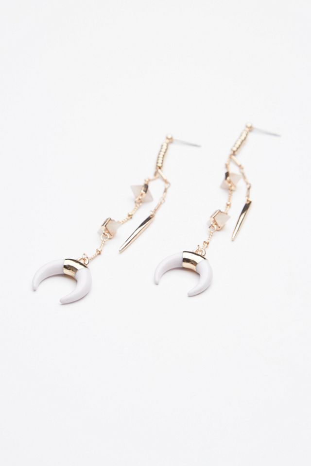 Sabina Horn Pendulum Earring #1