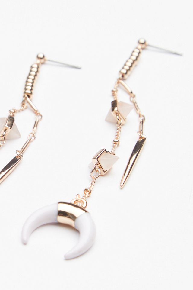 Sabina Horn Pendulum Earring #2