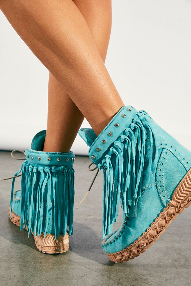 El vaquero roseland moccasin on sale boot