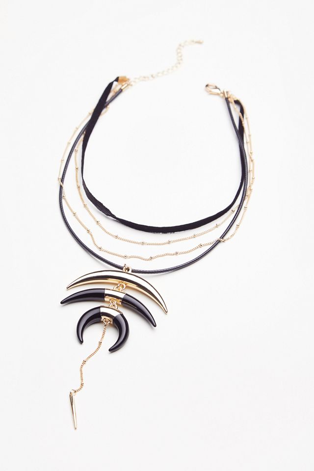 Wren Triple Horn Necklace #1