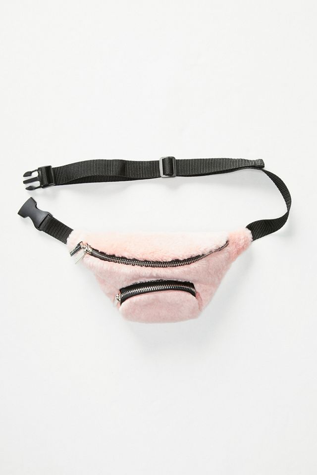 Fluffy Pocket Belt #2