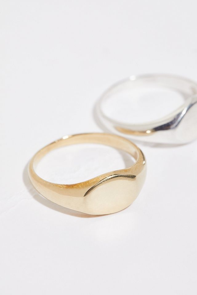 Arthur Clean Signet Ring