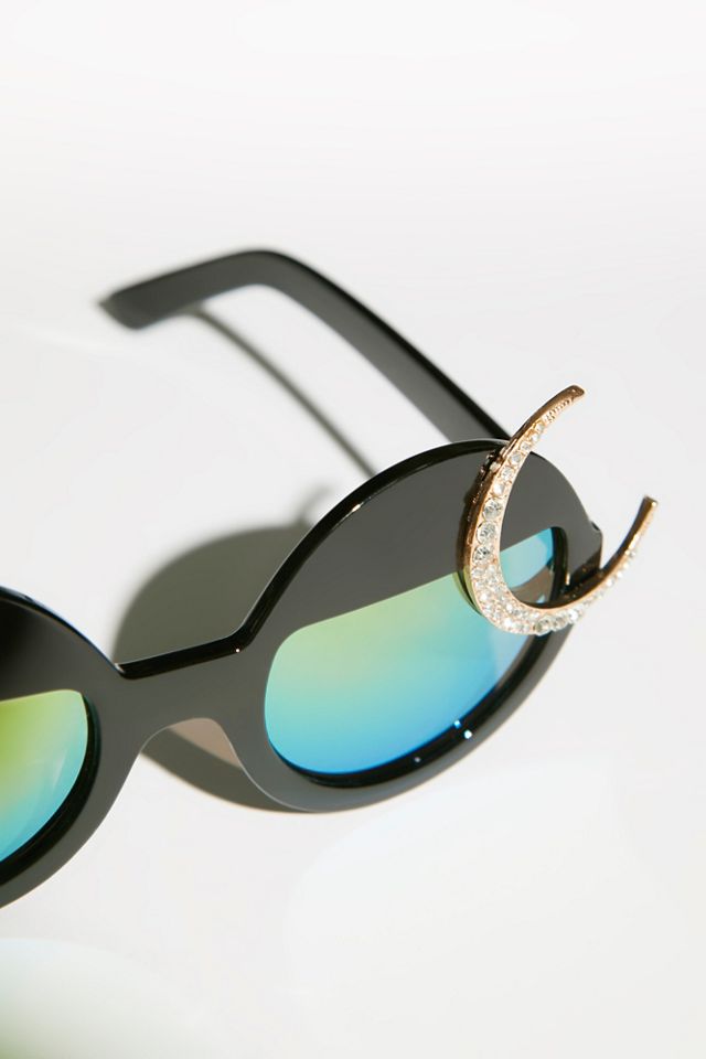 Desert Moon Sunnies | Free People display picture 1