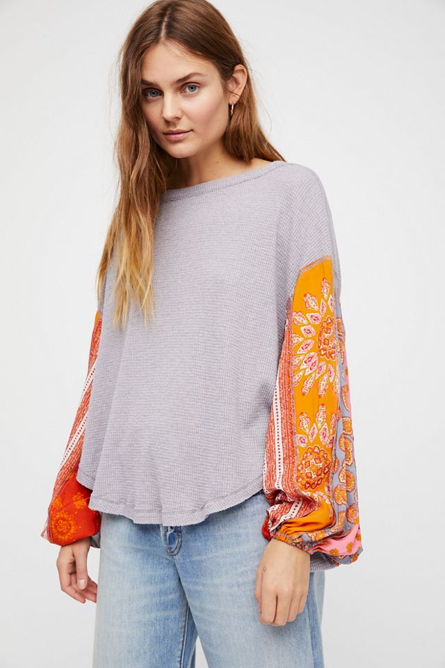 FLORAL SLEEVE THERMAL TOP