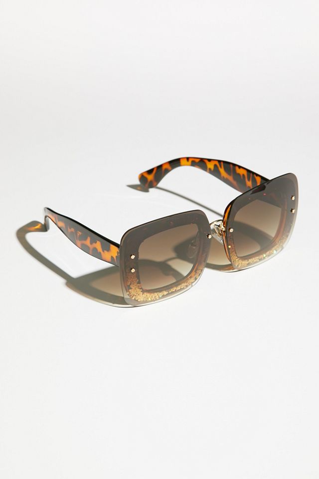 Cosmopolitan Glitter Sunglasses #1