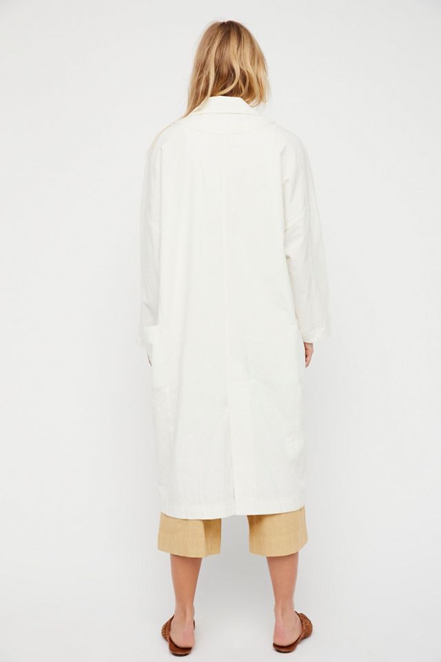 Lia Trench #1