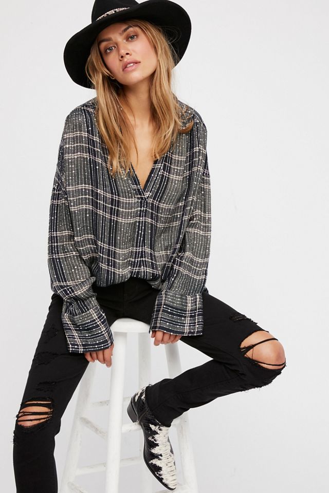 Fearless Love Pullover