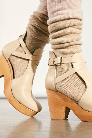 Cedar Clog