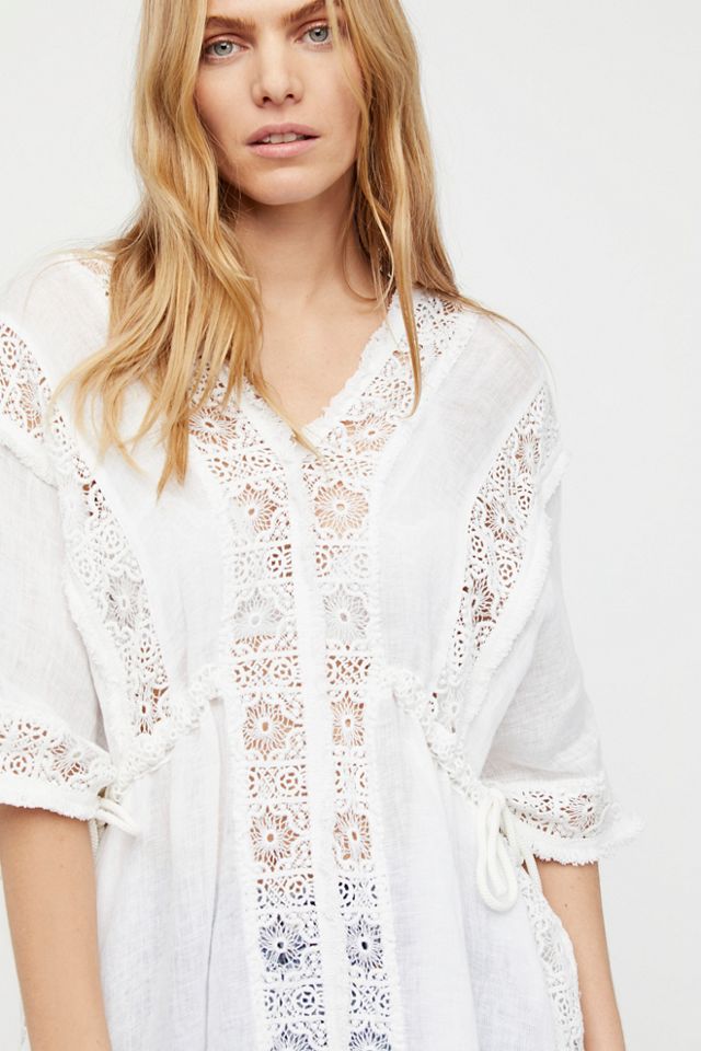 Zendaya Linen Poncho #2