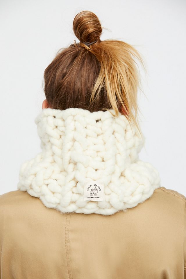 Cleopatra Handknit Cowl #2