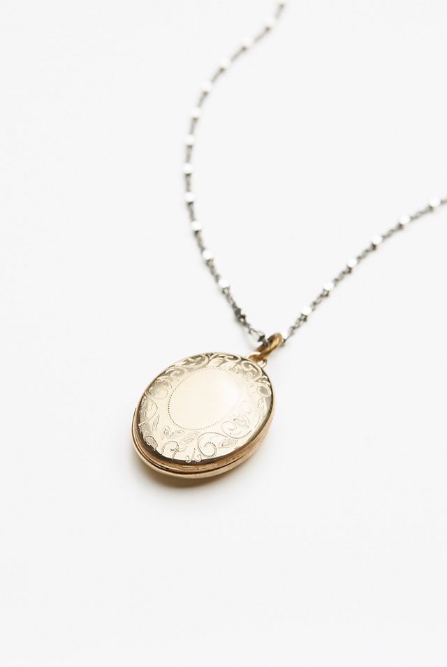Shimmer Chain Locket Necklace #2