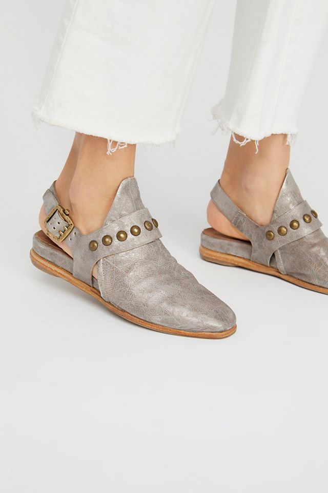 Galen Menswear Flat
