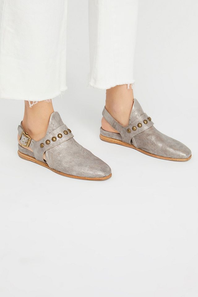 Galen Menswear Flat #1