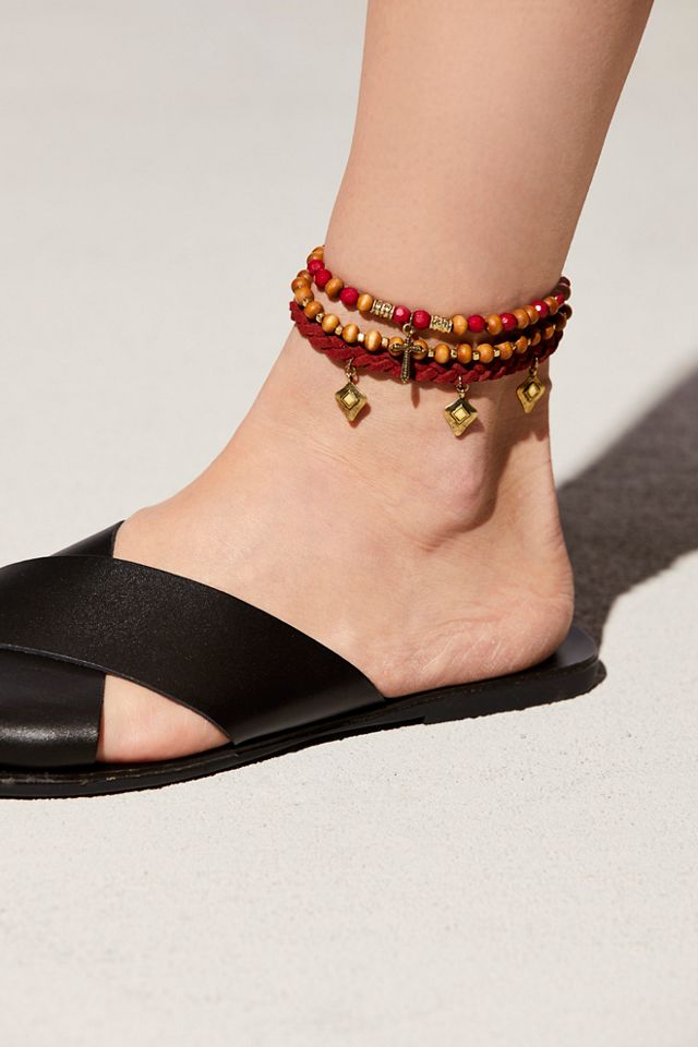 Sonic Bloom Embellished Anklet Set