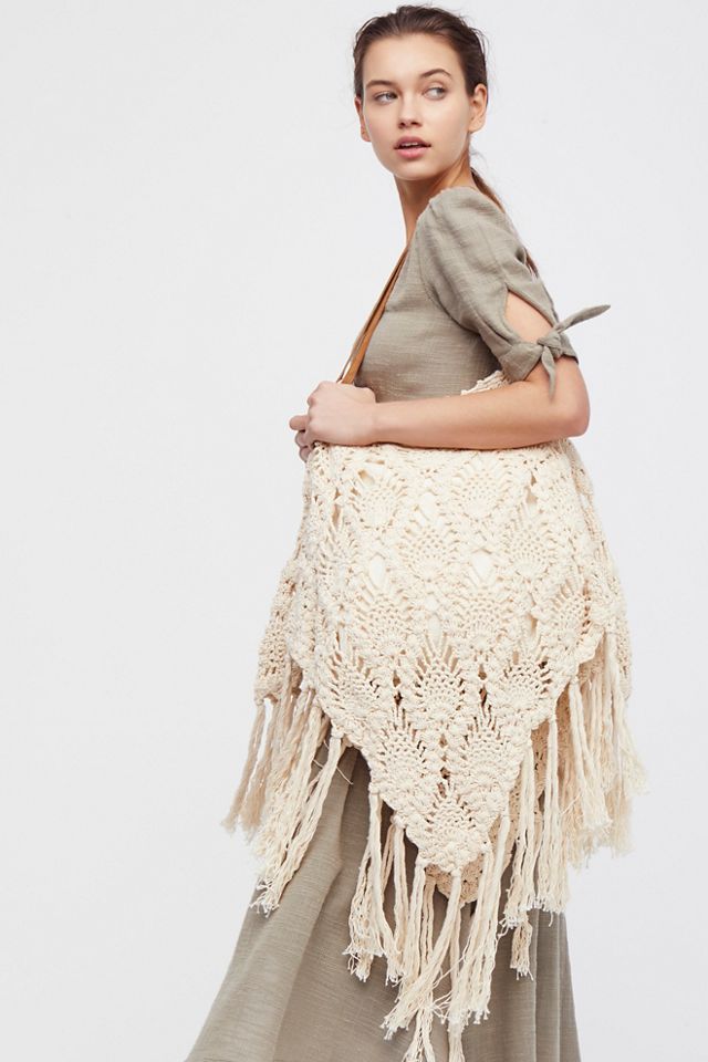 Summer Sands Crochet Hobo Bag #5